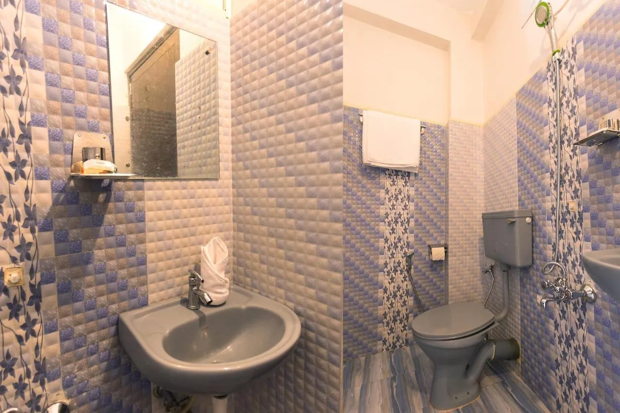 Oyo 15598 Cochin Airport Hotel Nedumbassery