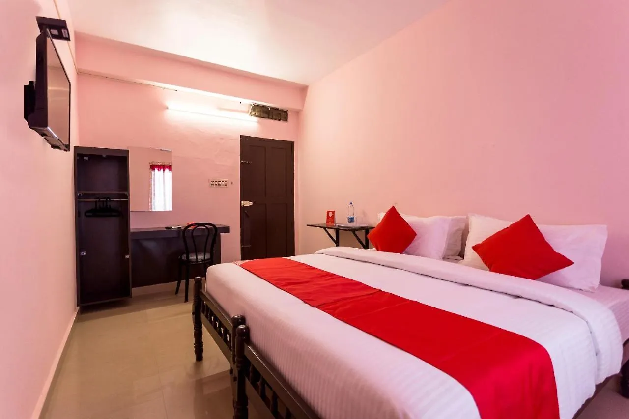 Oyo 15598 Cochin Airport Hotel Nedumbassery India