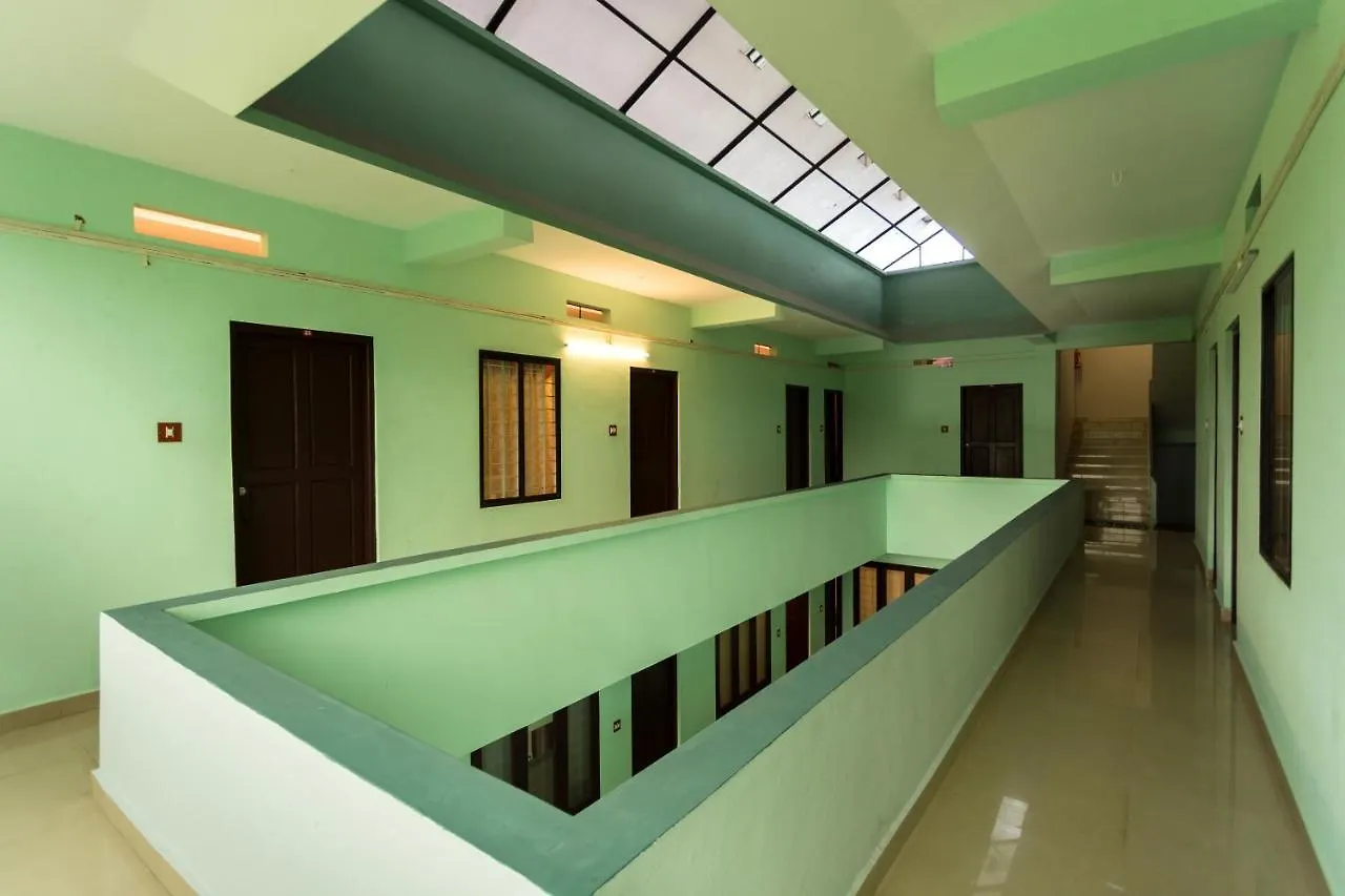 Oyo 15598 Cochin Airport Hotel Nedumbassery
