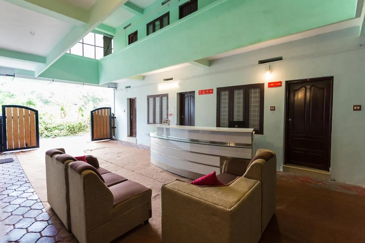 Oyo 15598 Cochin Airport Hotel Nedumbassery 3*,  India